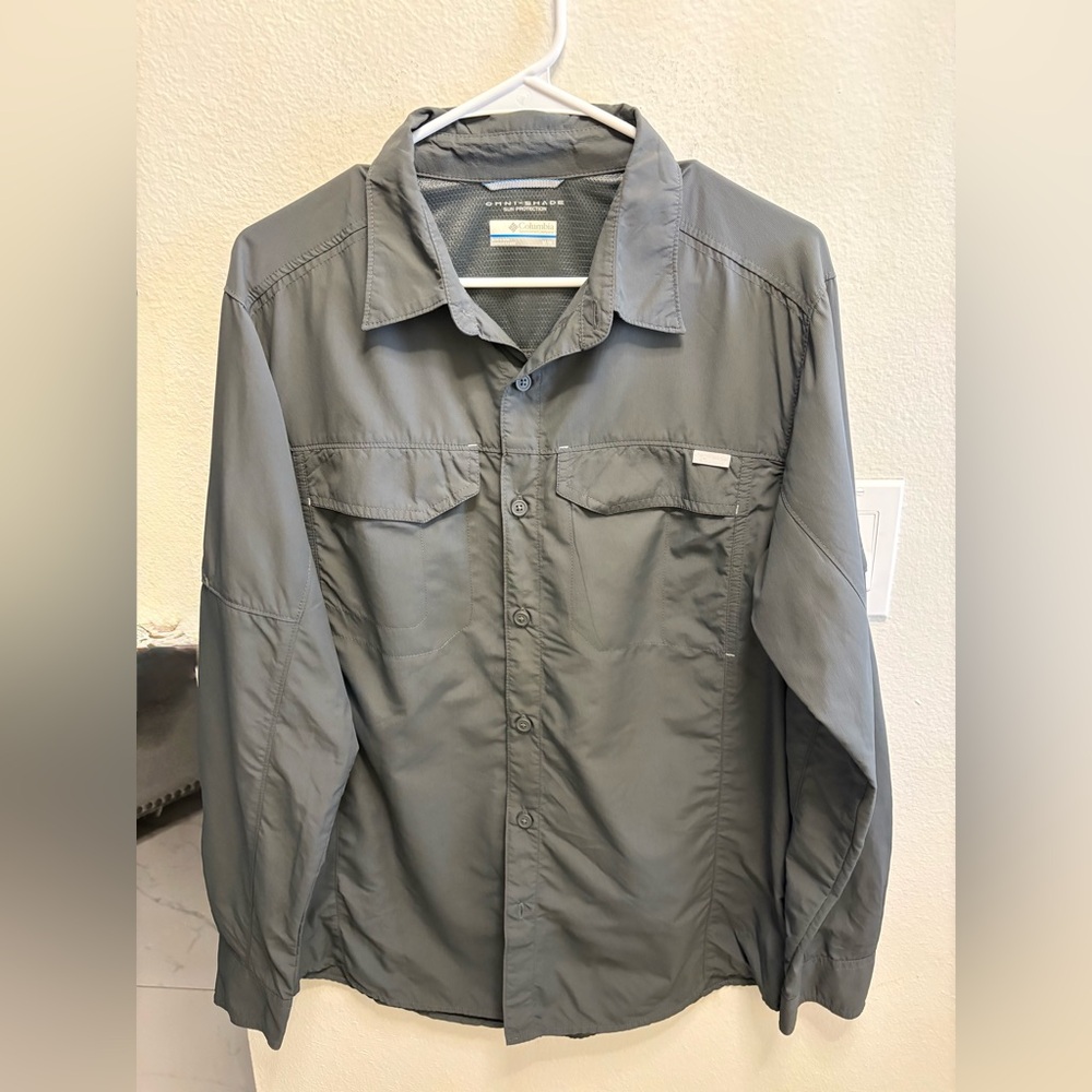 Columbia Lightweight Men's Gray Button-Front Shirt Jacket